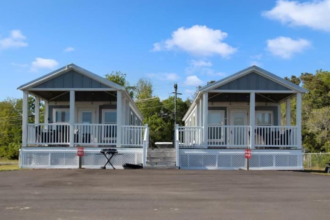 Surf City 2Br Park Home With Waterfront View And Parking Экстерьер фото