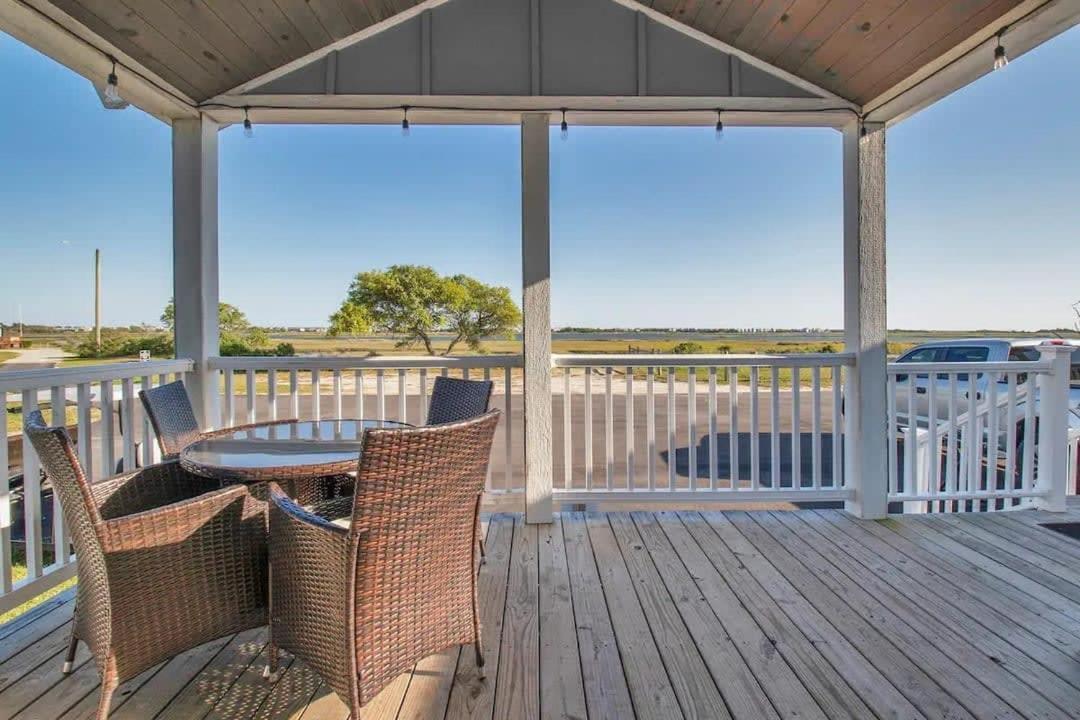 Surf City 2Br Park Home With Waterfront View And Parking Экстерьер фото